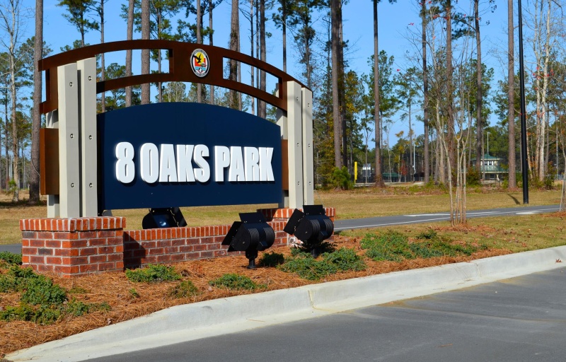 8 Oaks Park